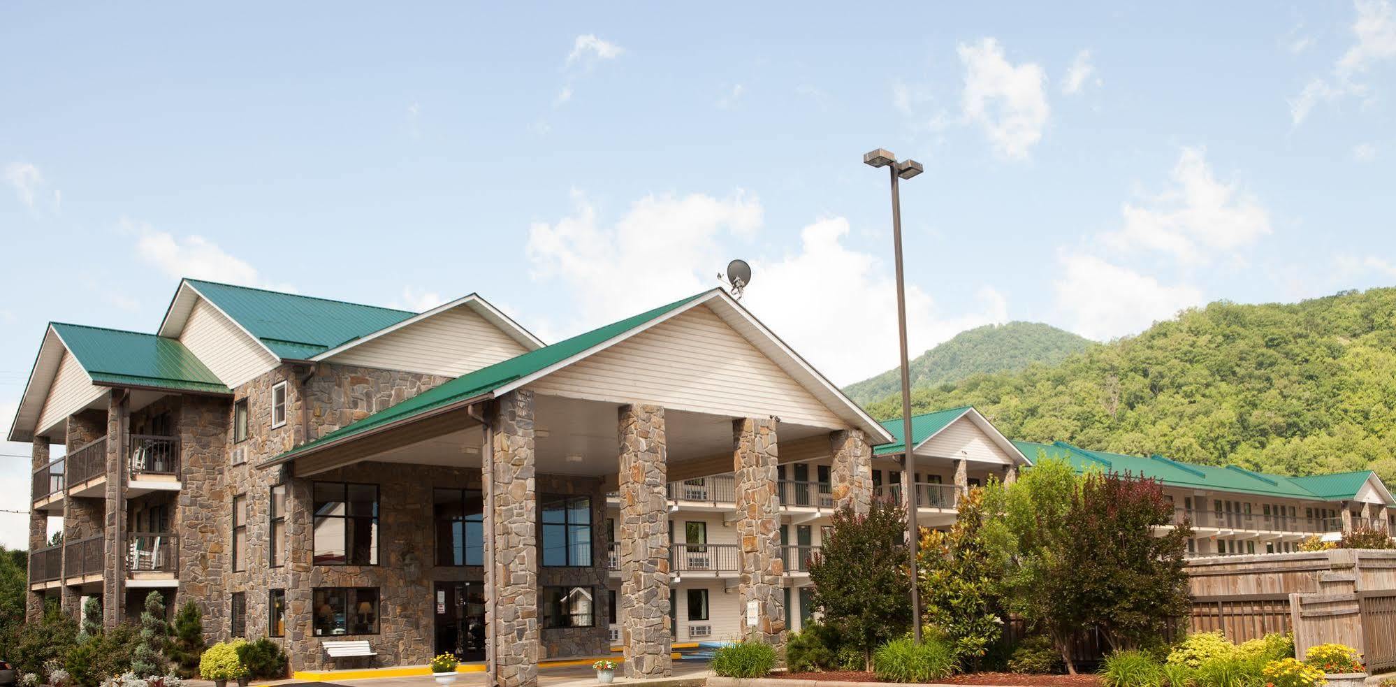 Cherokee Lodge Exterior foto